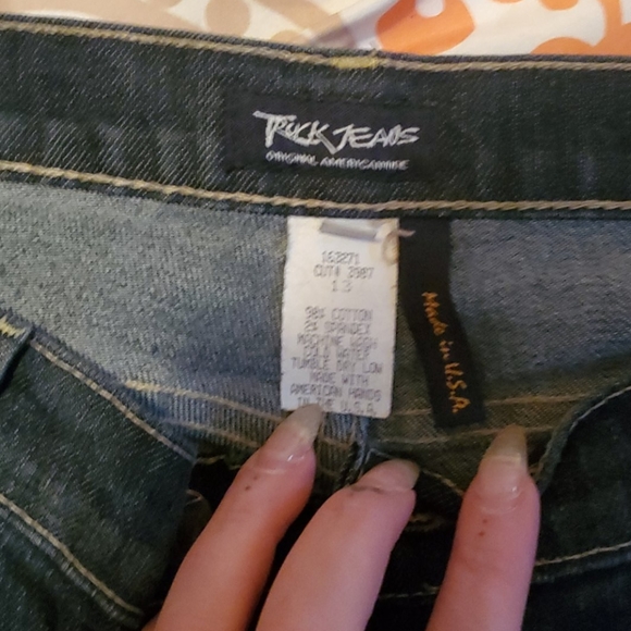 Jeans - Picture 3 of 3